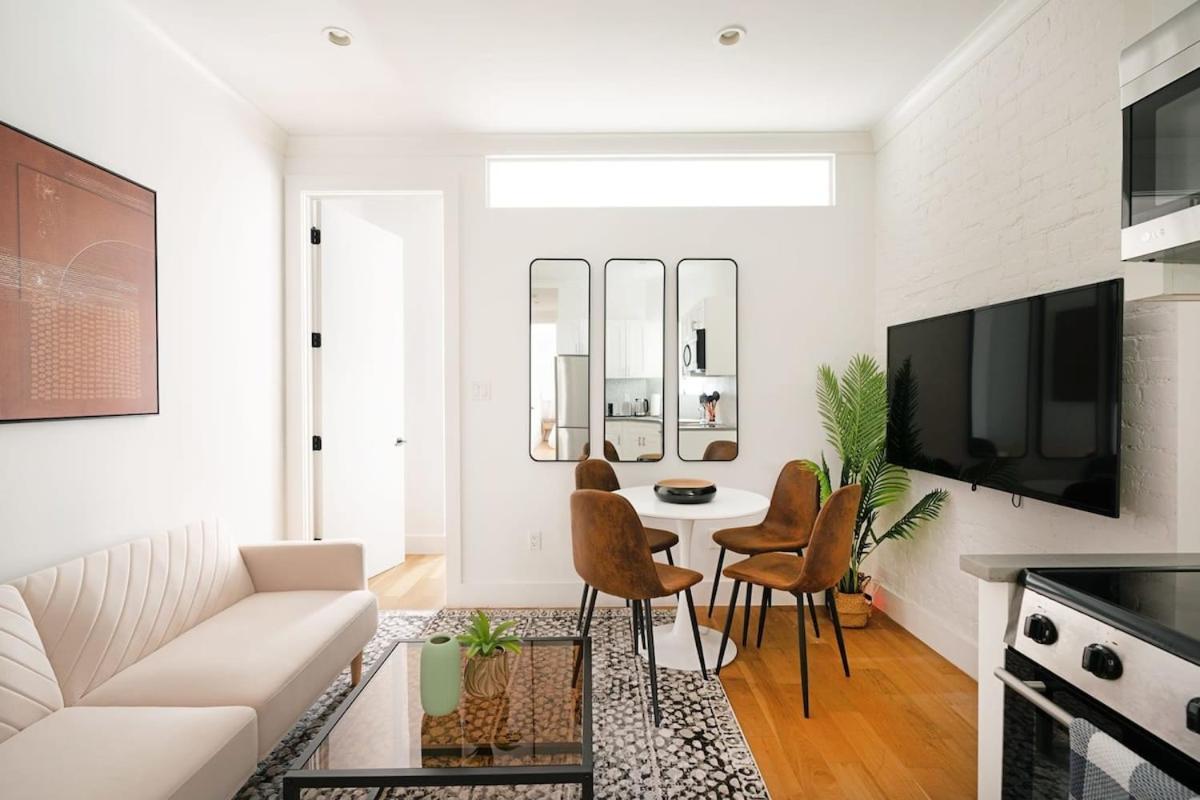 Pangsapuri 1290-16 New Renovated 2 Bedrooms In Ues New York