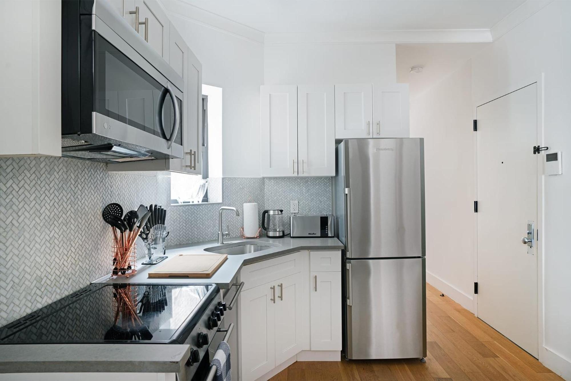 Pangsapuri 1290-16 New Renovated 2 Bedrooms In Ues New York
